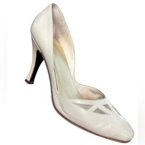 Vintage PETER FOX Elegant White High Heel Pumps, Size 6B